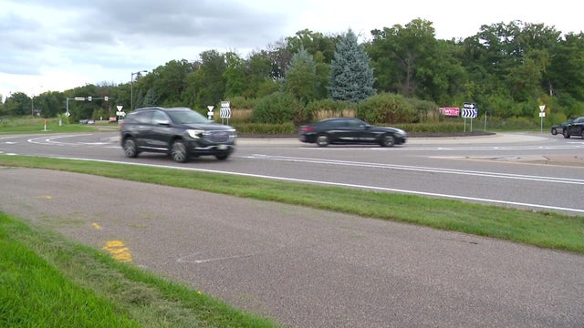 10p-pkg-lakeville-roundabout-wccobbke.jpg 