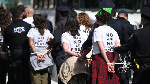 un-protests.jpg 
