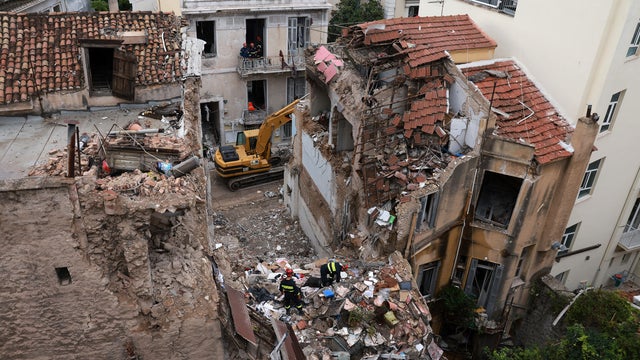 5 missing after explosion collapses building in historic heart of Athens 
