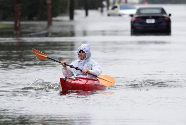 Nor'easter brings heavy flooding and major power outages to the East Coast 4 APTOPIX US New Jersey Extreme Weather Nor'easter