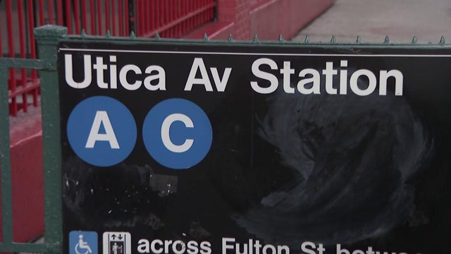 bed-stuy-man-dragged-by-train-ew-hi-res-still.jpg 