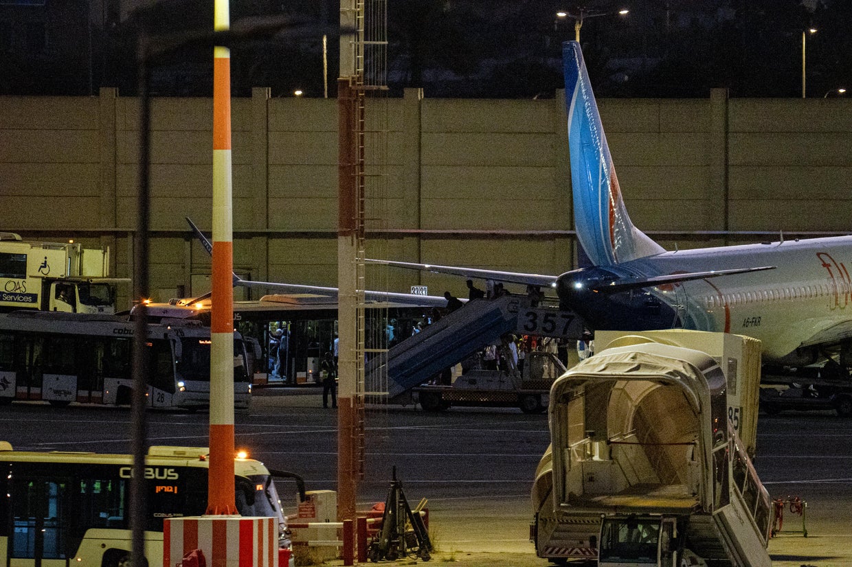 Passengers From Diverted Flydubai Flight To Arrive In Israel 