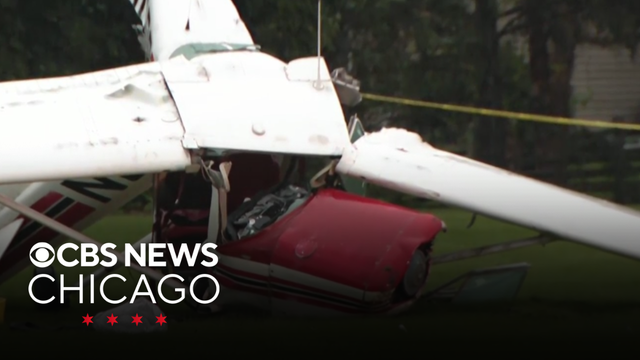 Plane crashes in Bolingbrook