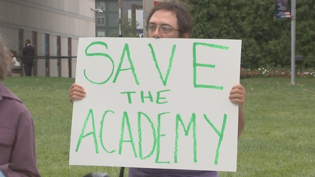 23pkg-arob-save-the-academy-protest-transfer-frame-233.jpg 