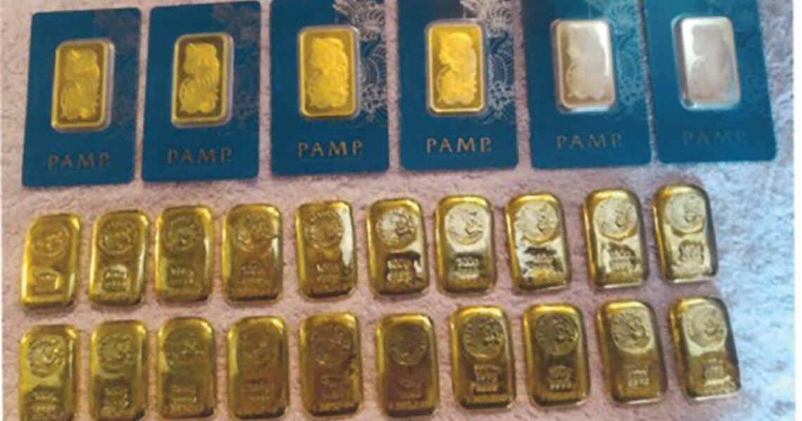 Marion, Illinois woman duped out of $318K in elaborate gold-bar scheme ...