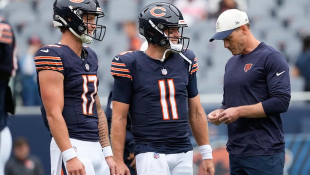 Bears still mum on whether Tyson Bagent or Case Keenum will start at QB vs. Jets