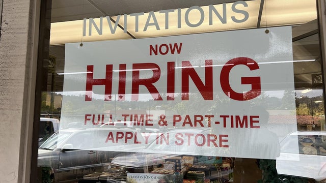 Report: Job growth cools, unemployment up