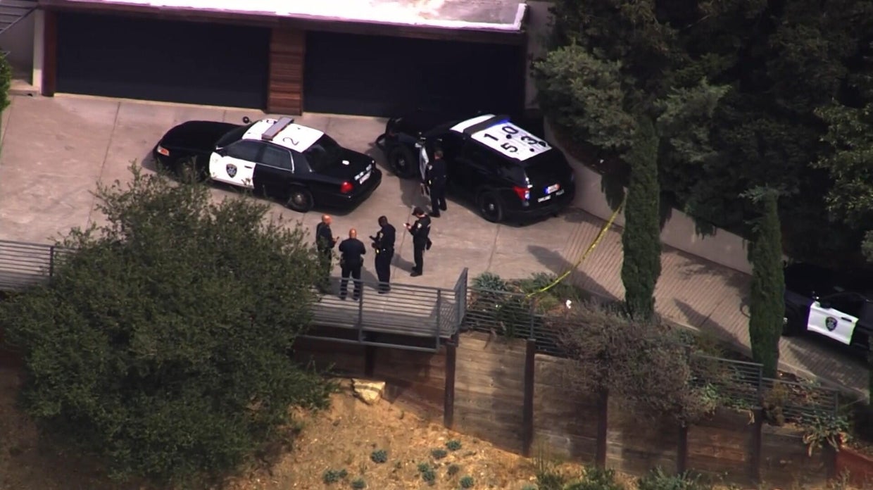 Married couple shot dead outside Oakland Hills home – KION Central Coast