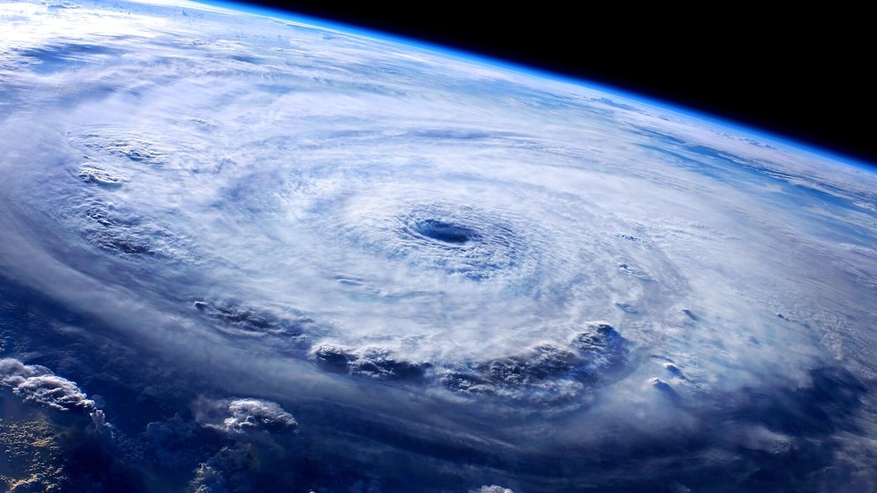 What are the differences between hurricanes and nor'easters? Hey Ray ...