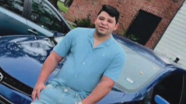 Bullet lodged in Venezuelan man's back removed after ICE shooting in Austin