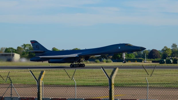 US Bombers Depart RAF Fairford For Home 