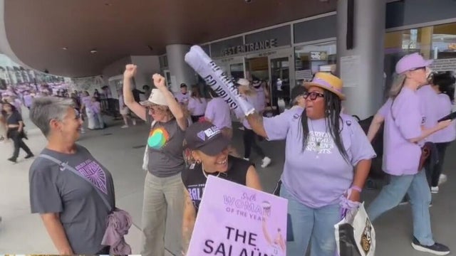 Golden State Valkyries fans excited to witness team&rsquo;s playoff win against Aces