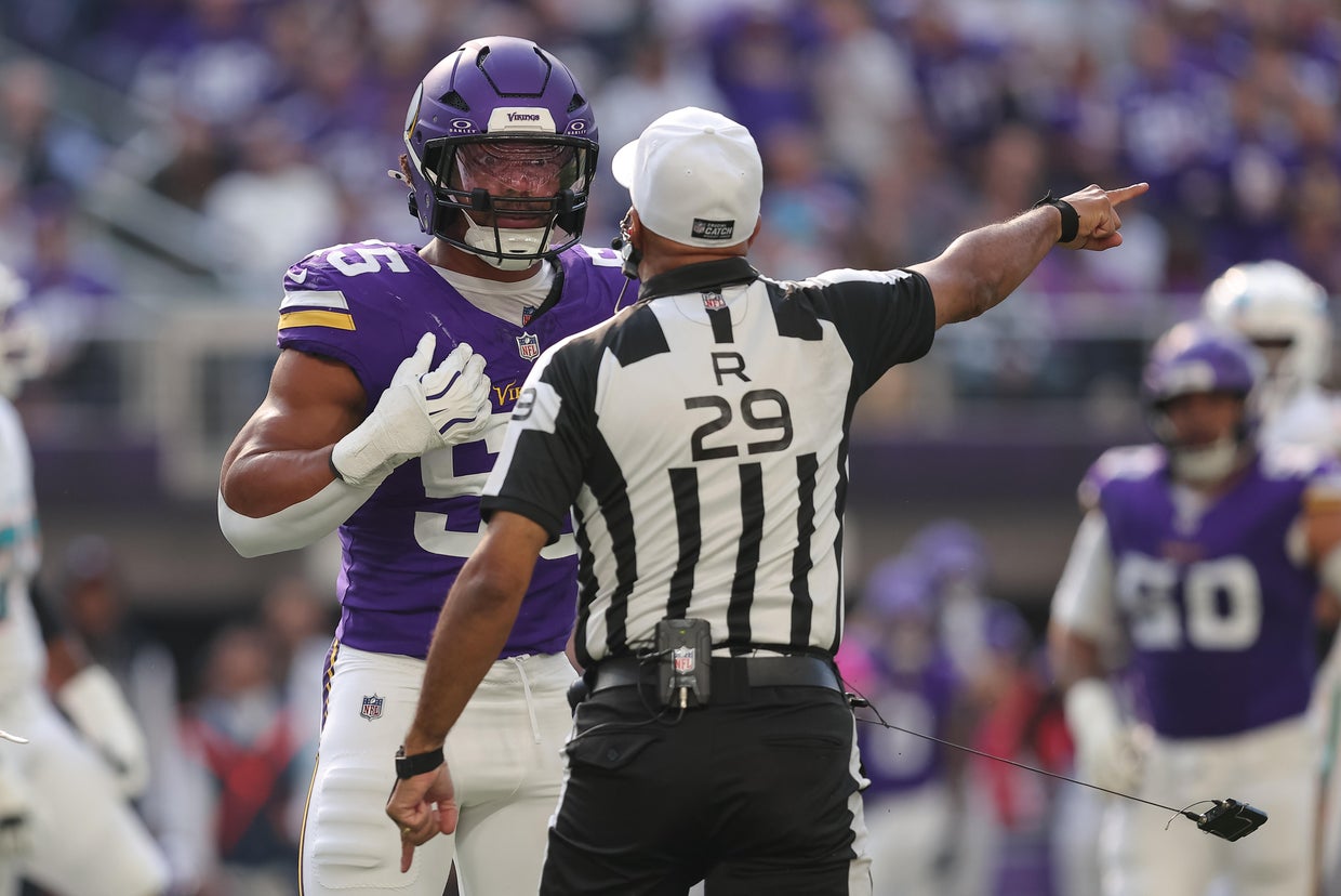 NFL Referees Association to challenge suspensions of 2 officials it ...
