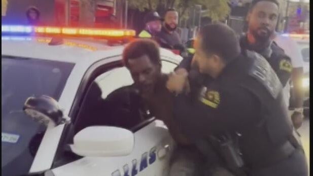 Video of Dallas police officer punching handcuffed suspect draws mixed reactions