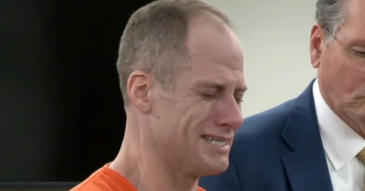 Former “American Idol” contestant proclaims his innocence during sentencing for wife’s murder