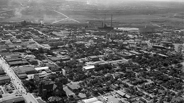 dallas-public-library-little-mexico.jpg 
