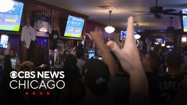 White Sox fans celebrate as team is 1 game away from ALCS