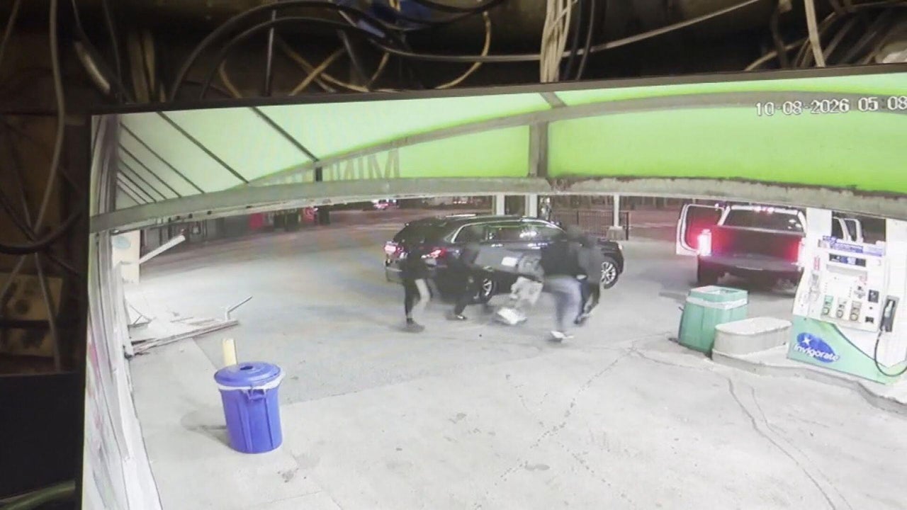 smash-and-grab burglaries news - Today’s latest updates - CBS Chicago