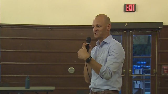 Sacramento mayor hosts dozens at town hall to address public safety concerns
