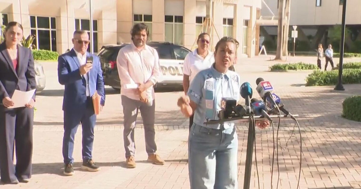 Doral business owners, residents urge city to end ICE agreement as mayor pledges to follow law