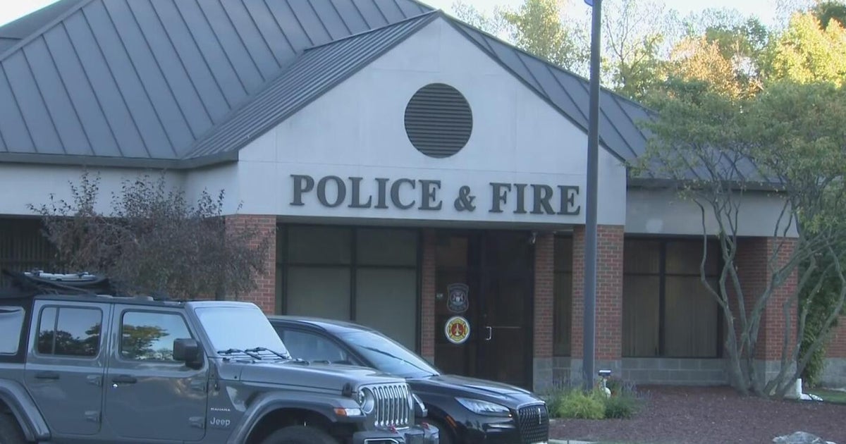 Michigan State Police investigating Grosse Ile police - CBS Detroit