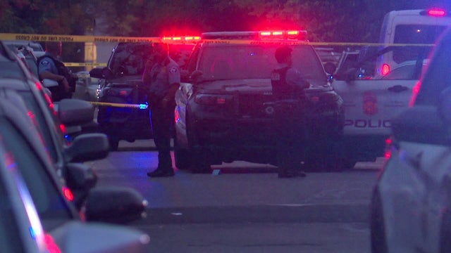 10p-vo-mpd-shooting-carjacking-wccobfnf.jpg 