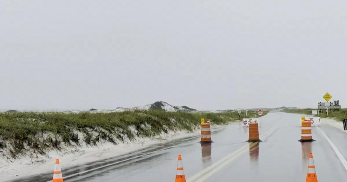 Category 3 Hurricane Isaias just hours away from making landfall on Gulf Coast
