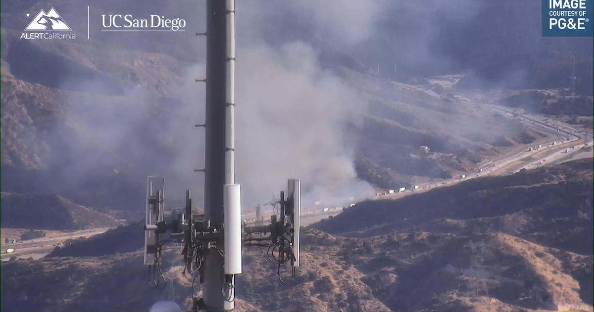 Danny Fire shuts down 5 Freeway on the Grapevine near Gorman - CBS Los ...