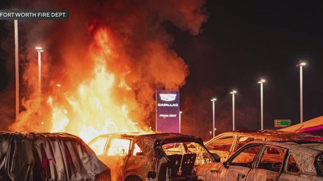 Electric SUVs catch fire at Fort Worth dealership