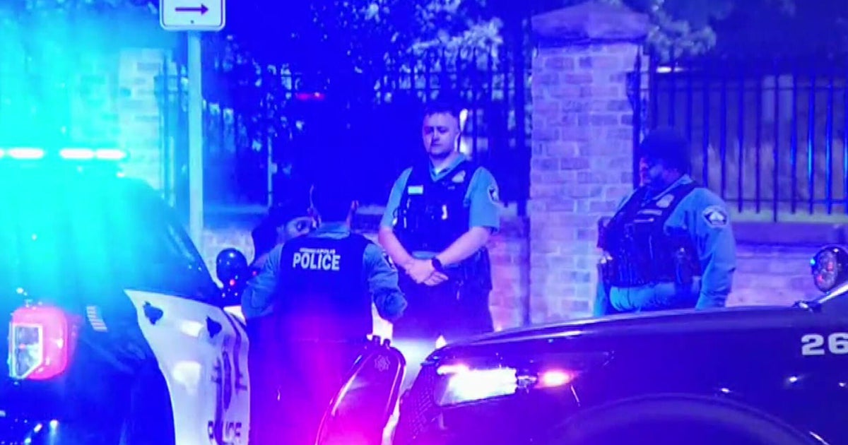 Man shot dead early Sunday in northeast Minneapolis, police say - CBS ...
