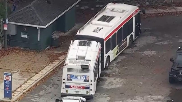Philly standoff ends after gunman shoots self