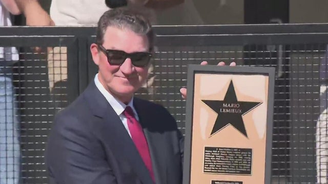 Mario Lemieux among 10 inductees added to Pittsburgh's Walk of Fame