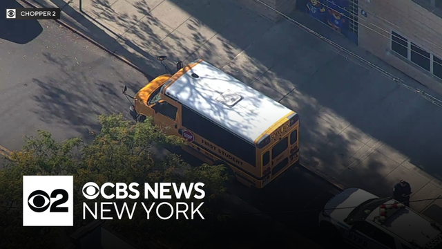 1 hurt after school bus accident in Queens, FDNY says
