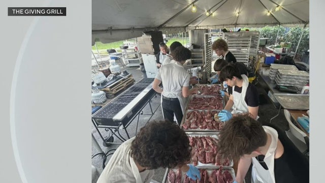 Students at a Miami high school create nonprofit going beyond just helping those in need