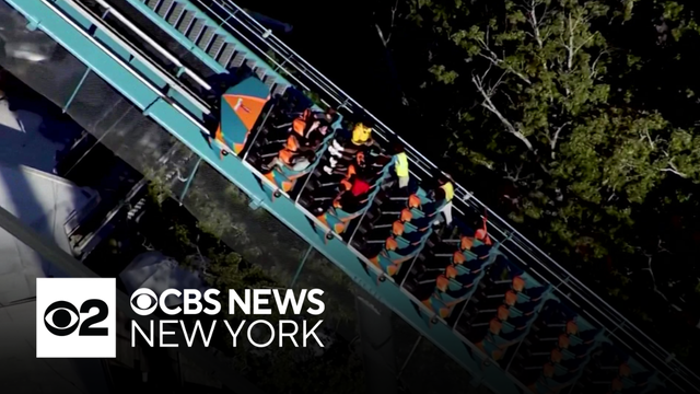 Man dies while riding roller coaster at Six Flags in Georgia