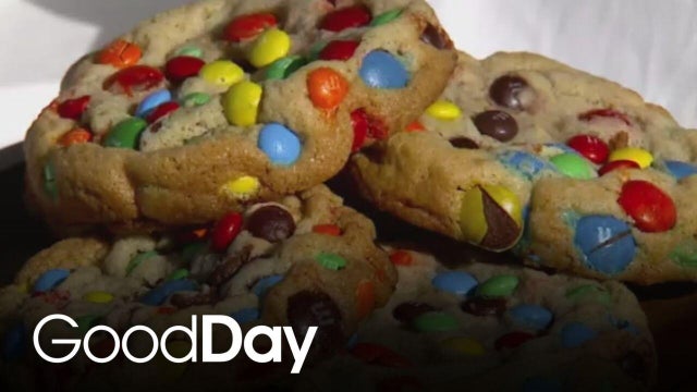 Trying cookies from Bad Batches by Jennie