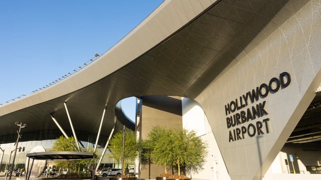 Hollywood Burbank Airport new terminal open 