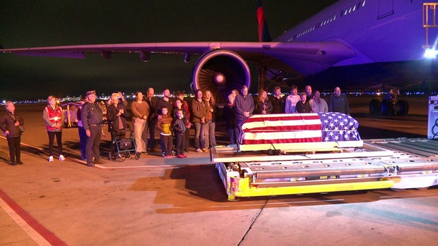 raw-thurs-sot-broll-soldier-casket-at-msp-airport-10152026-murphy.jpg