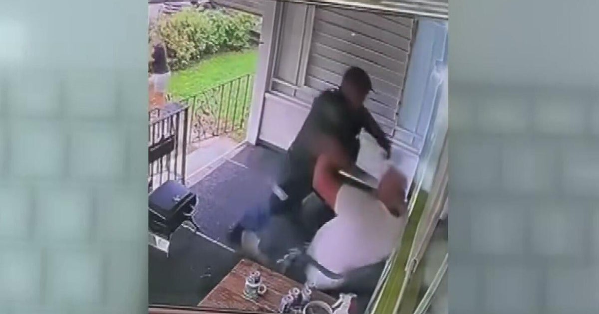 Video shows officer punching and tasing man sitting in chair on Donora porch