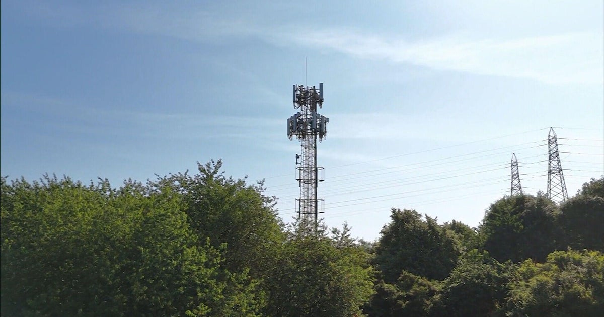 Colorado residents in Longmont say cellphones have become nearly unusable