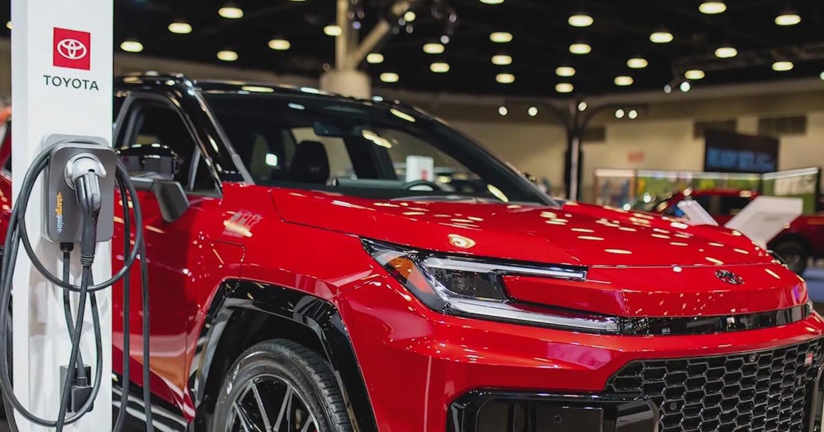 Toyota recalls 30,000 hybrid Rav-4 SUVs - CBS Texas