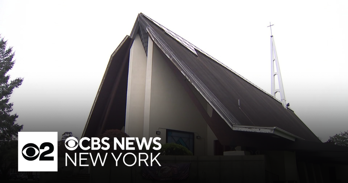 Long Island church burial expansion proposal sparks debate - CBS New York