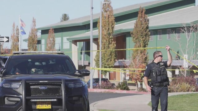 Teen gunman identified in Oregon school shooting