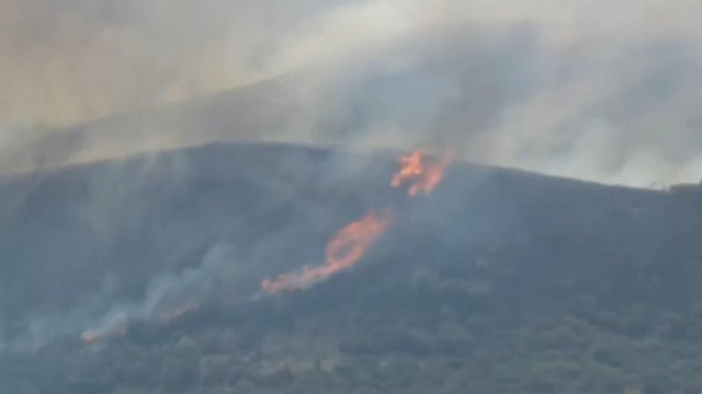 Brush fire breaks out in Southern California