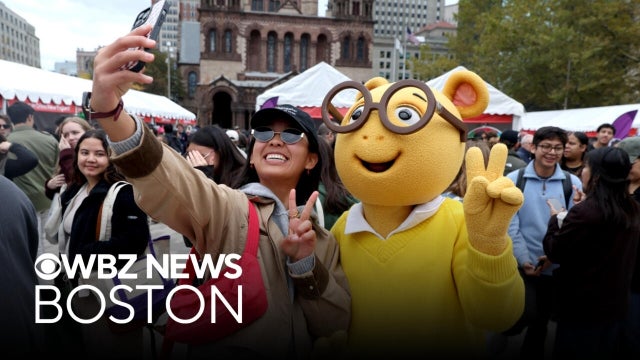 Weekend To Do List: Boston Book Festival, spooky Saturday, fungi foraging