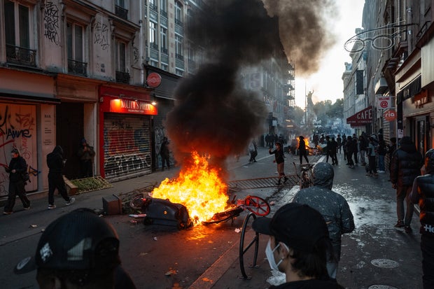 New Protest And Clashes With The Police In Paris