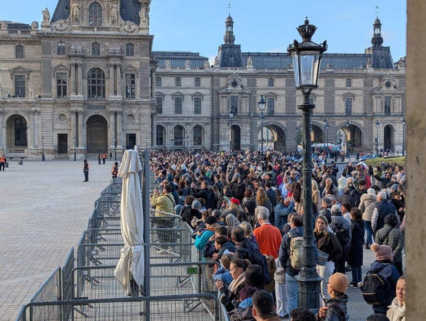Protesters block Louvre entrances in support of nationwide student movement in Paris