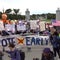 Majority of Americans think U.S. economy is on the "wrong track"