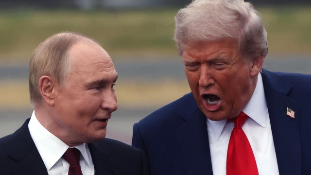 Trump faces backlash over Russia moves