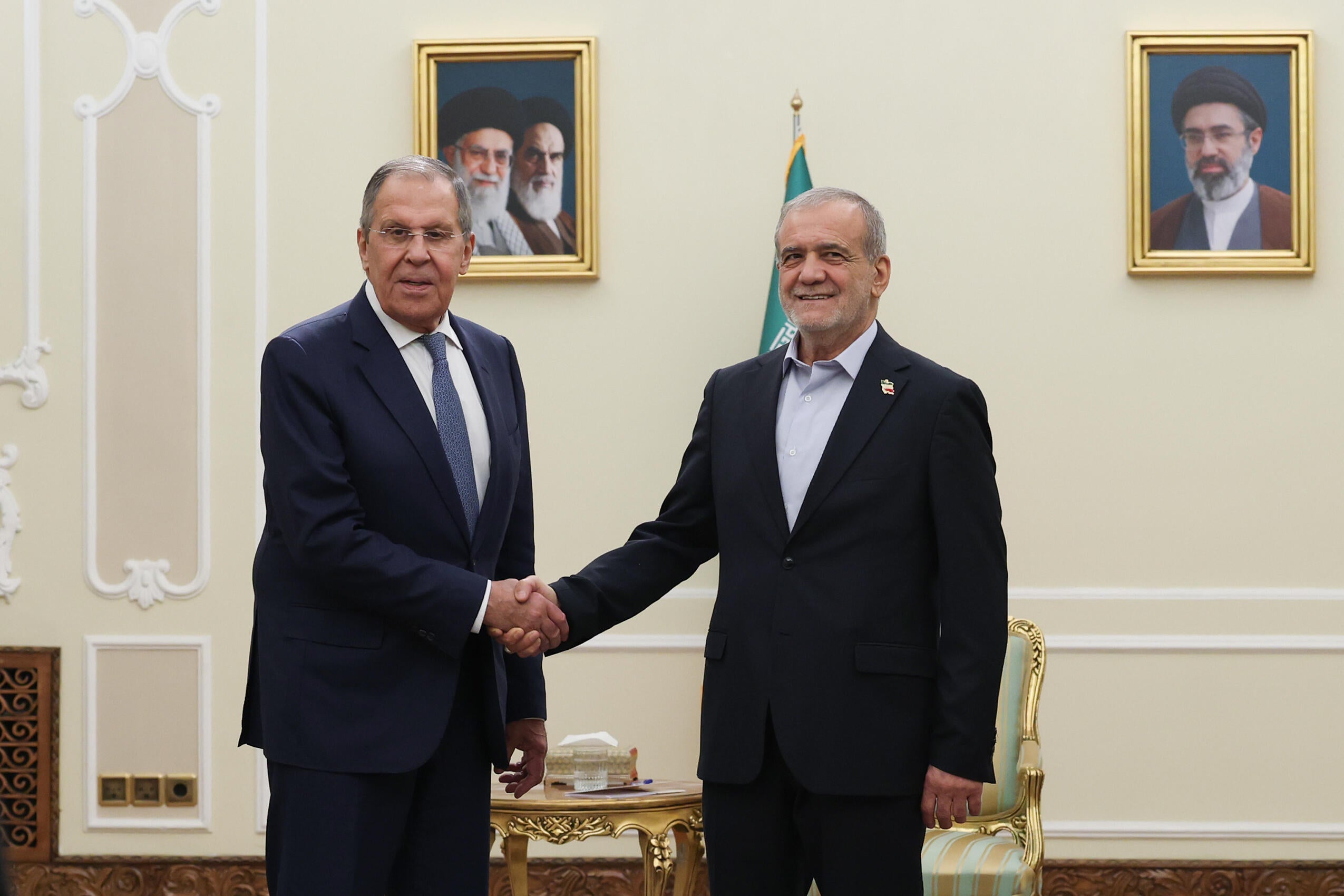 Iran touts closest ever ties with Russia, contradicting Trump